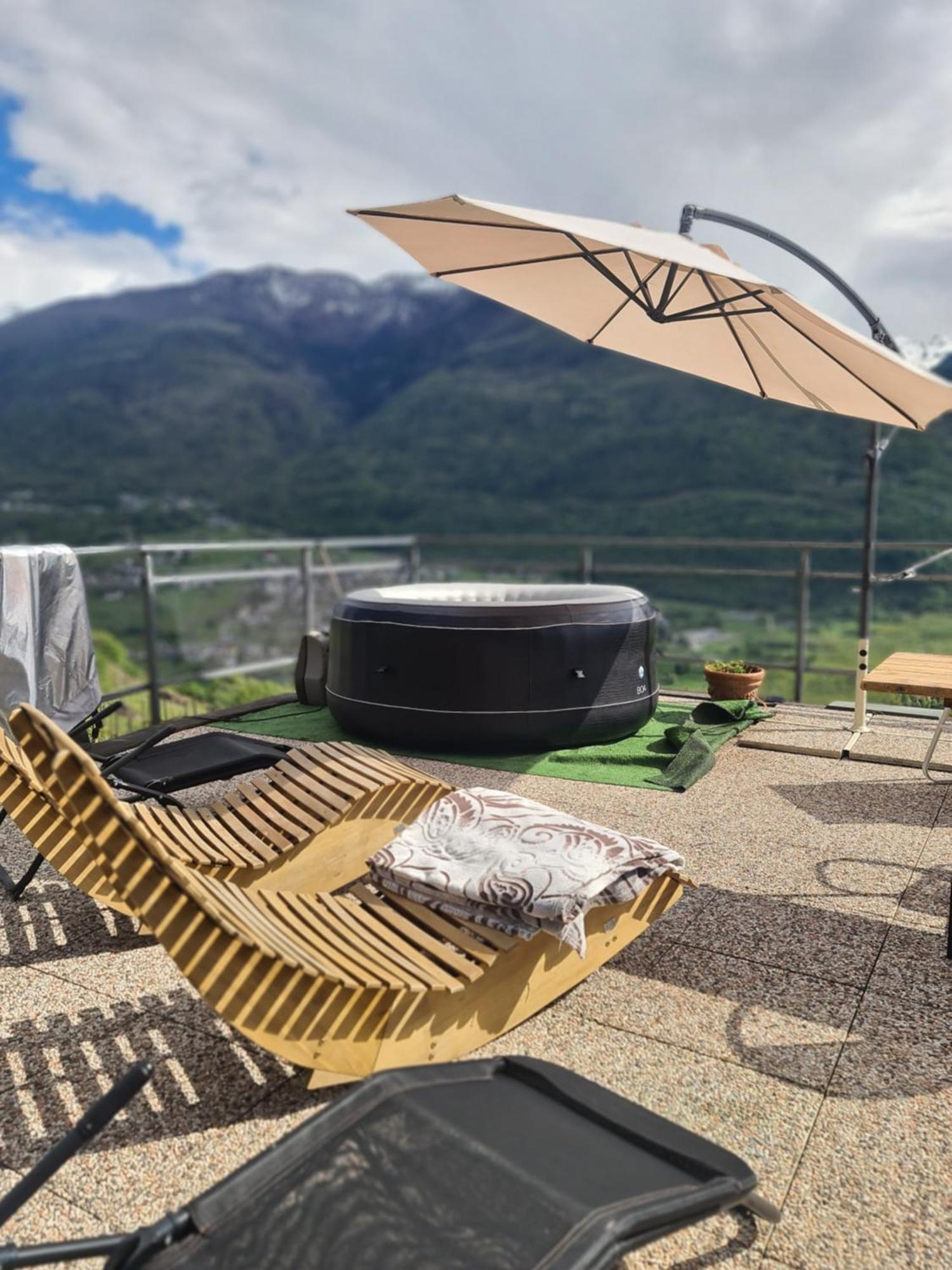 Casa Vacanze La Ca Del Cunfec Sondrio Exterior photo